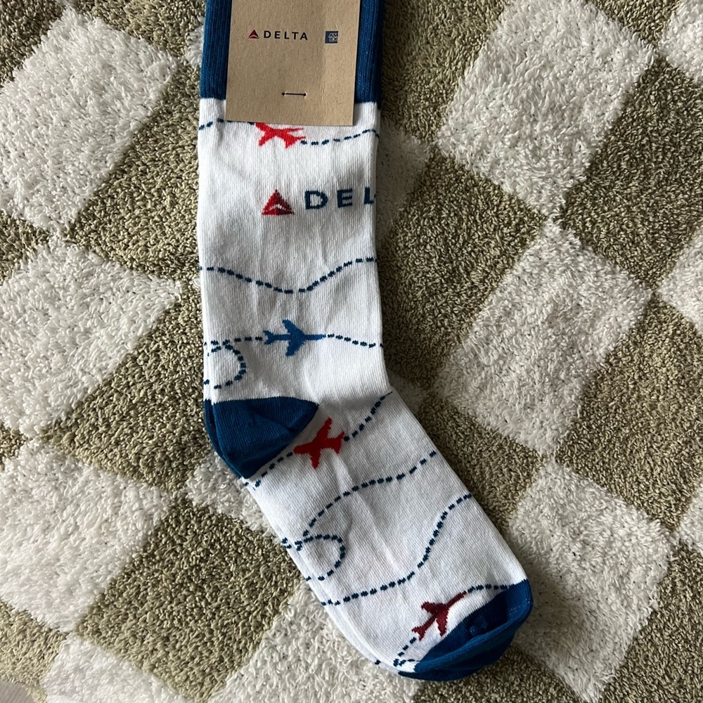 Delta socks